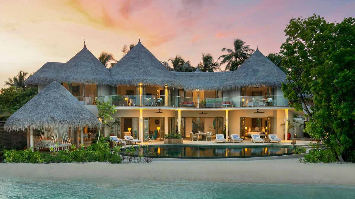 Exterior of the Mansion at The Nautilus Maldives