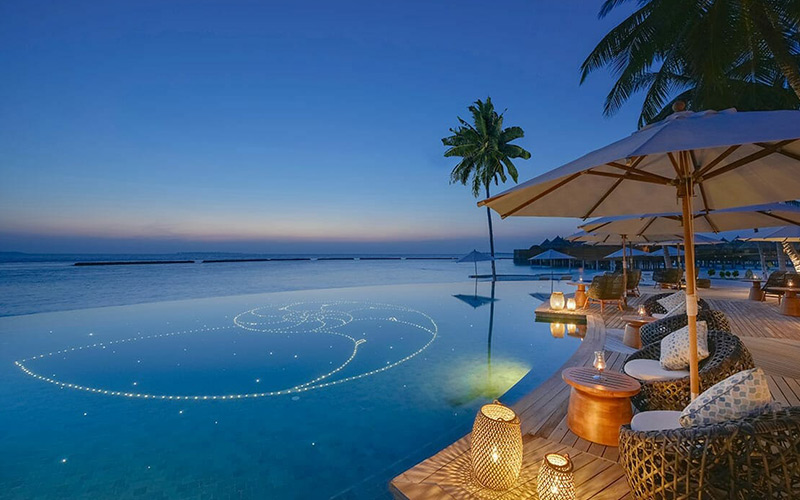View from Naiboli Pool Bar at the Nautilus Maldives