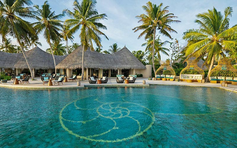 Front View of Naiboli Pool Bar at the Nautilus Maldives