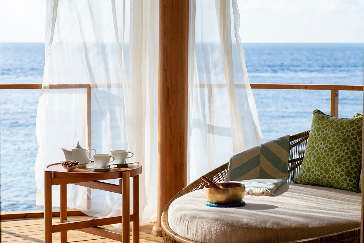 Lounge area of the treatment room at Solasta Spa, with stunning views of the Indian Ocean