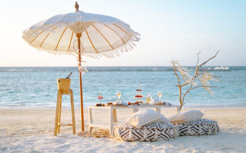 The Nautilus Extravagant Breakfast experience set up on the beach